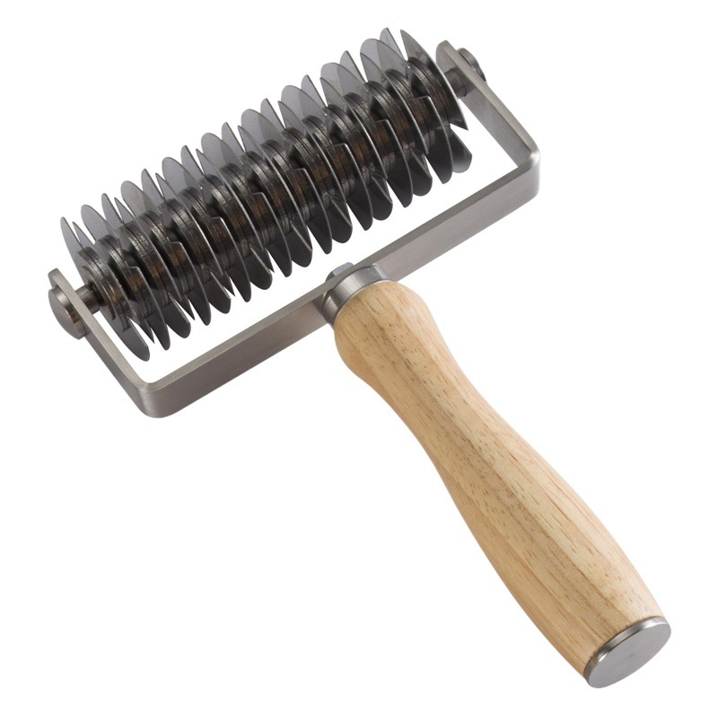 Cuchillo de malla de pizza mango de roble de acero inoxidable cuchillo de rodillo de pizza postre encimera cuchillo de malla de pizza fabricante en stock
