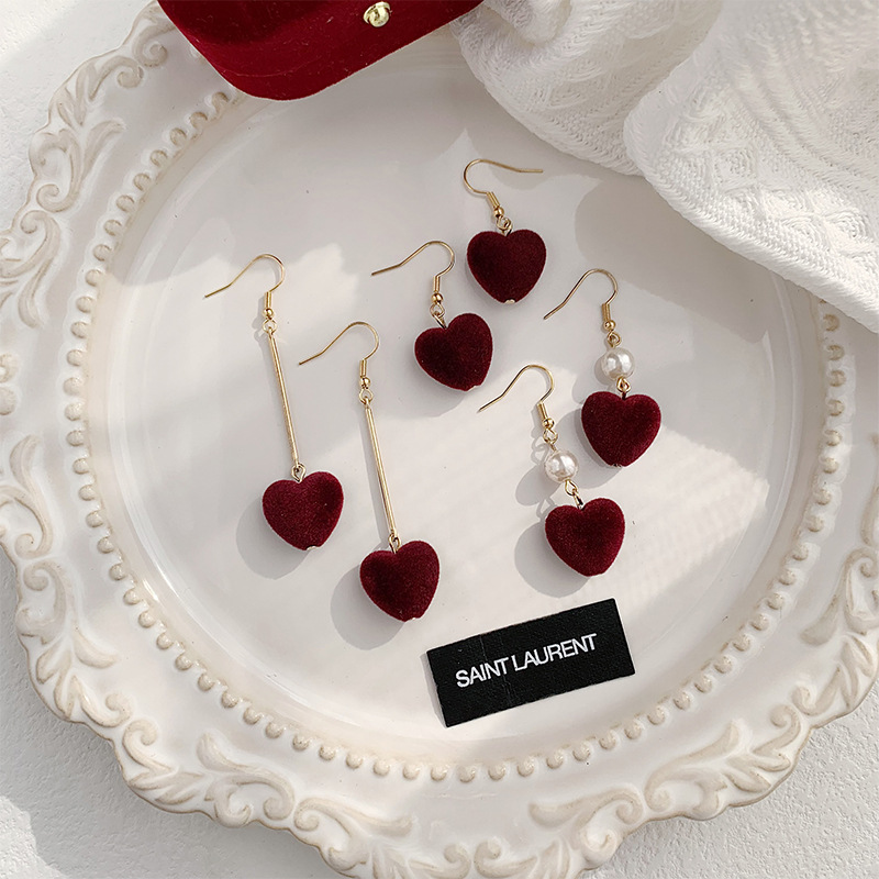 Alloy Material 1 Pair Retro Heart Shape Plating Alloy Drop Earrings