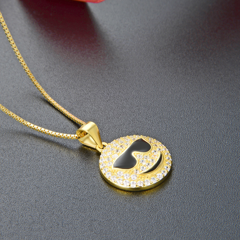 Comercio exterior eBay Amazon 925 accesorios de plata esterlina Hip-hop Europa y los Estados Unidos Micro-Clipstone gafas sonrientes collar colgante de mujer