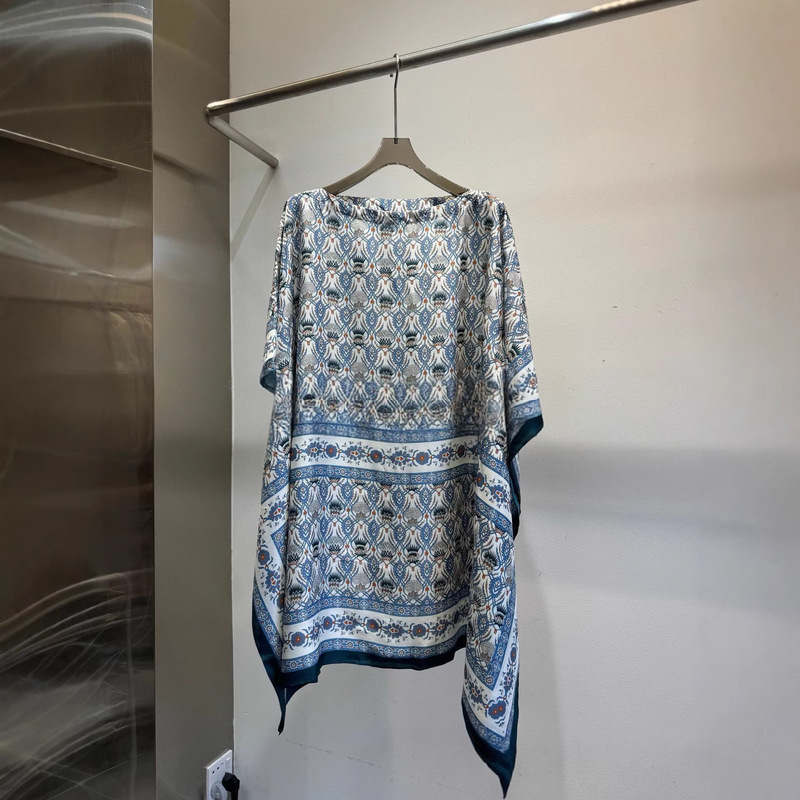 Shenzhen Nanyou Old Money Style Lp Thistle Flower Silk Wool Scarf Dress Fashionable and Elegant Printed Shawl Dress Shenzhen Nanyou Old Money Style Lp Thistle Flower Silk Wool Scarf Dress Fashionable and Elegant Printed Shawl Dress