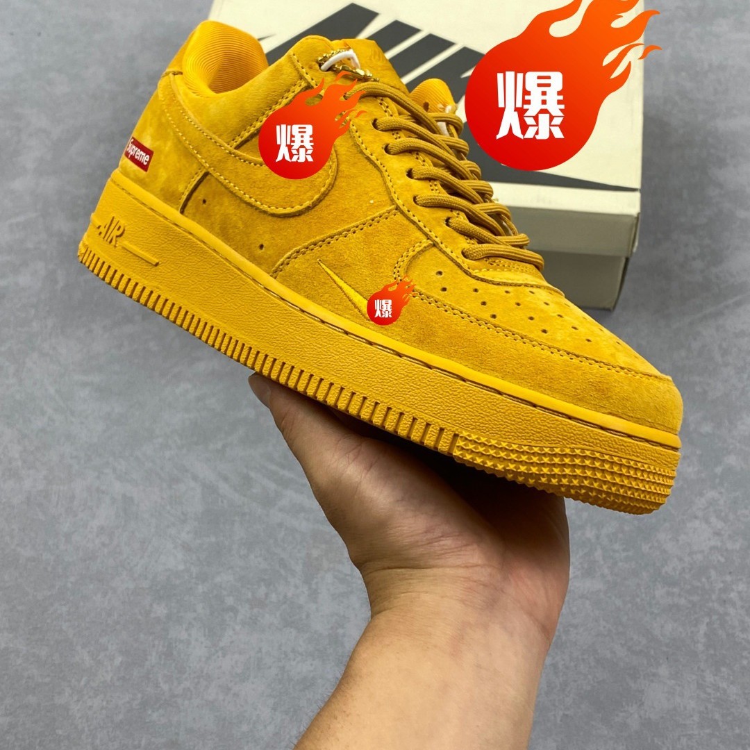 Air Force 1 07 low, a limited-edition, unisex, low-top, solid-color casual sneaker, available for export overseas