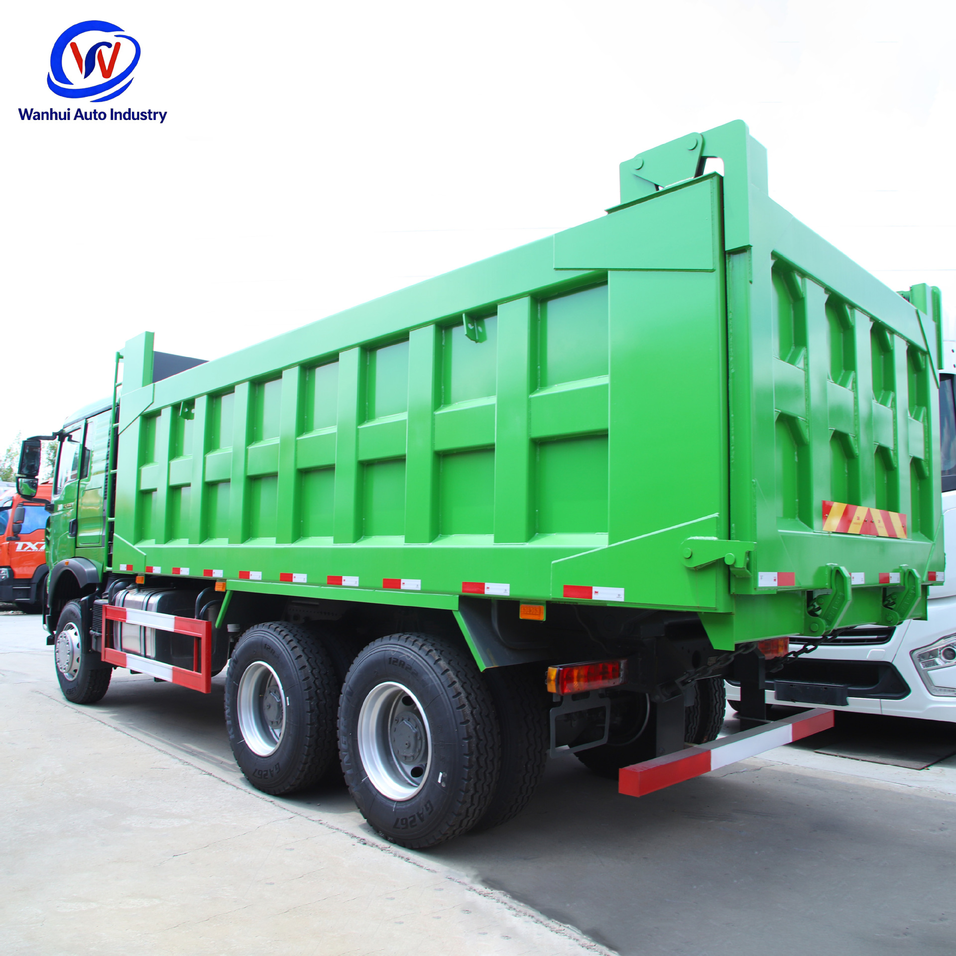 China Heavy Duty Truck Howo Tx400 Horsepower Dump Truck 6X4 National Vi Weichai Wp10H Engineering Dump Truck with Rear Eight Wheels