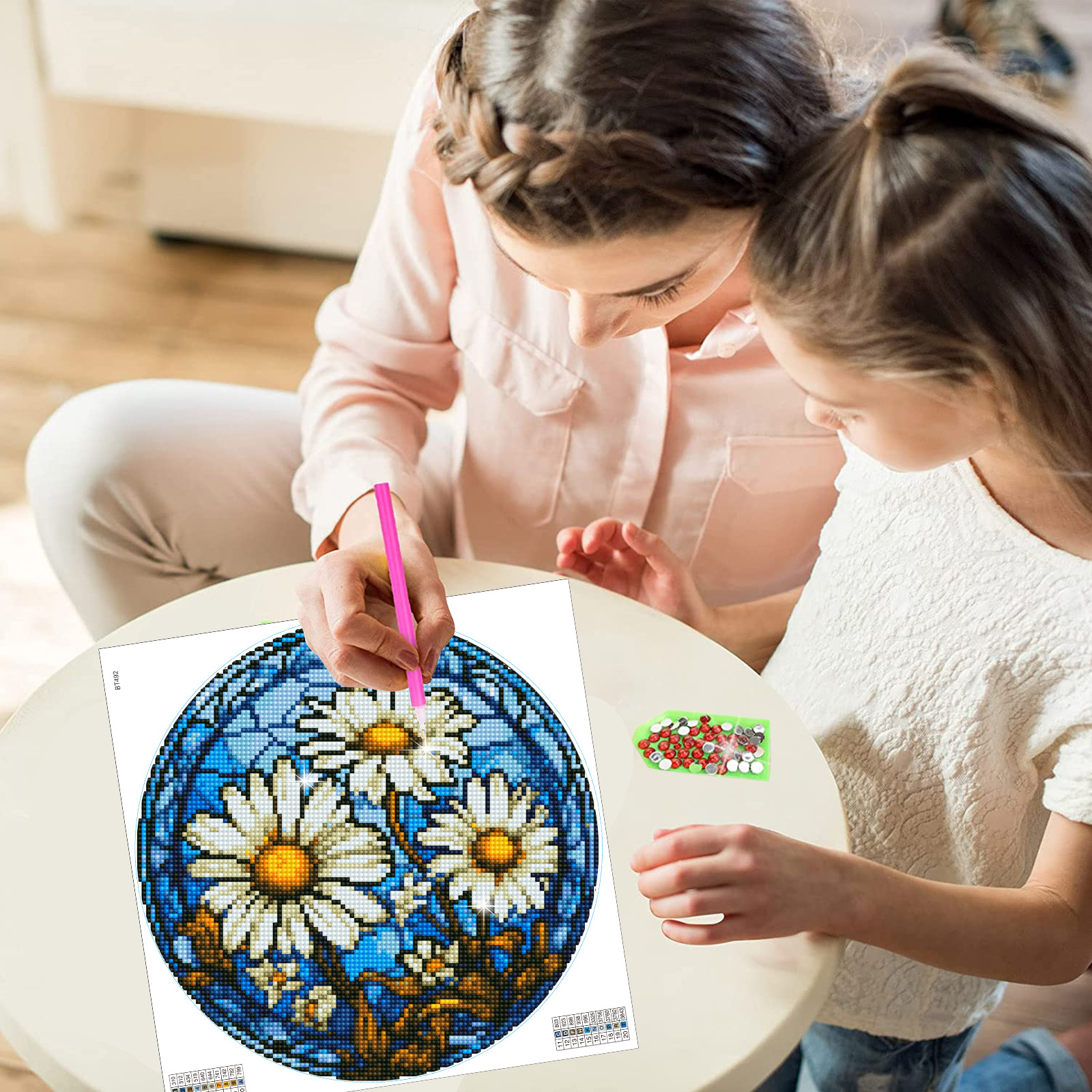 Diamante de dibujos animados flor de margarita pintura de diamante aleatoriamente pegado DIY pinturas de mampostería pegado de pared pegado de ventana hecha a mano pegado de niños diamantes redondos ventas calientes