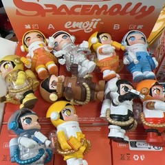 泡泡玛特MEGASPACE MOLLY周年系列茉莉100%4代盲盒潮玩具手办摆件