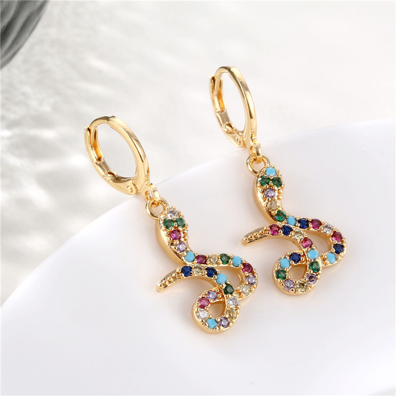 Fashion Vintage Snake-shaped Copper Inlaid Color Zircon Earrings Wholesale Nihaojewelry display picture 3