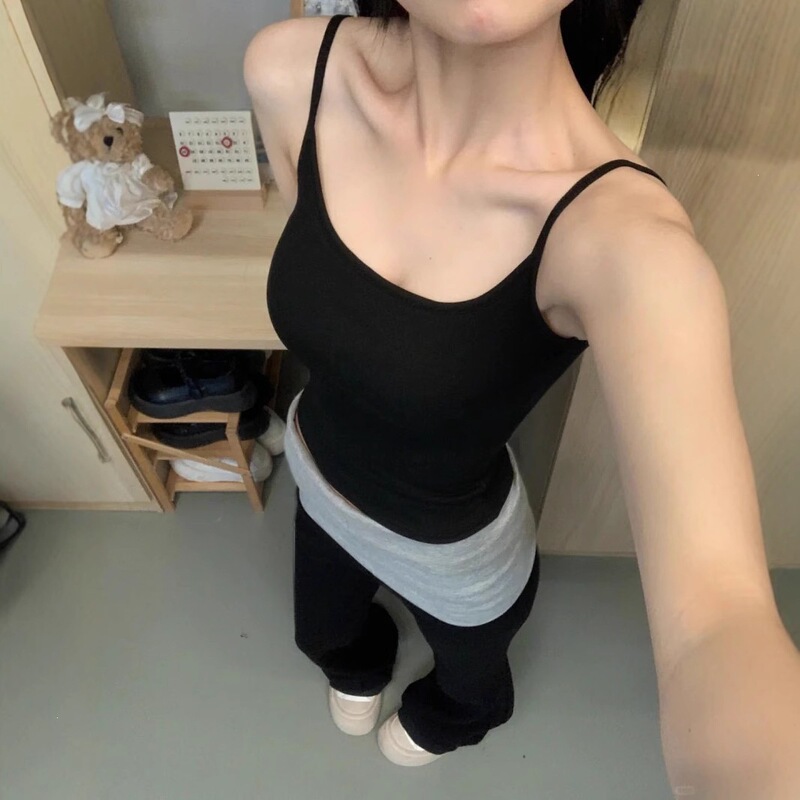 Summer Milk Yellow Camisole with Chest Pads, Slim Fit, Anti-Exposure, Suitable for Outerwear or as a Base Layer, with Chest Pads