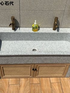 ����ʯˮ�؃�ͯϴ��̨����ʯ�^�׃��@ϴ���蹫���WУ����ʯ��ˮ��