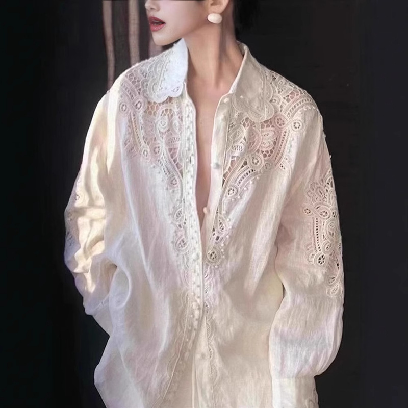 High-End Designer Women's Clothing with a Strong Aura and Capable Temperament, Hollow-Out White Shirt, Loose Top for Autumn