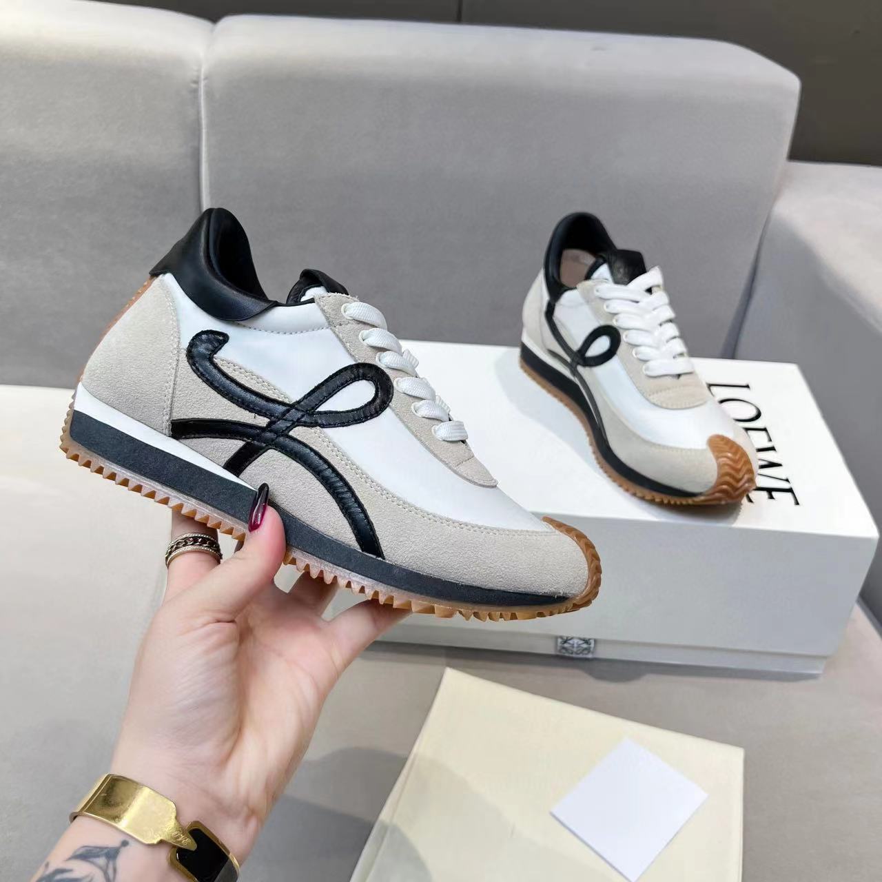 高バージョンは広州に比べて高品質の対外貿易卸売りを出荷します。