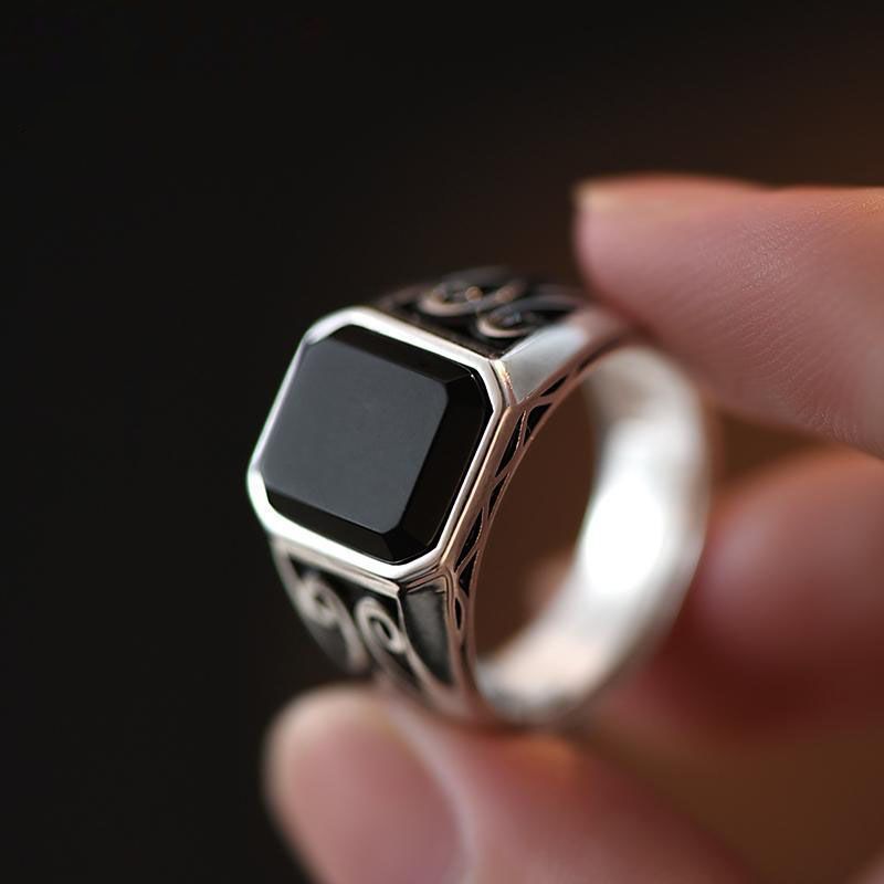 Auspicious cloud pattern obsidian ring men's single ring retro personality ruffian handsome high domineering open ring