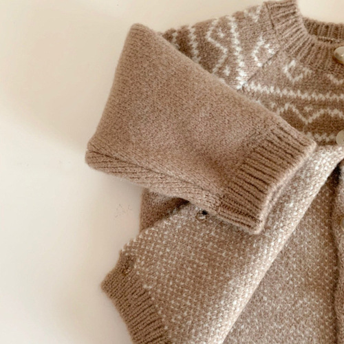 2025 Korean Version Instagram Baby and Toddler Apparel Sweater Jacket Spring and Autumn Forest System Retro Pattern Crew Neck Casual Knit Top