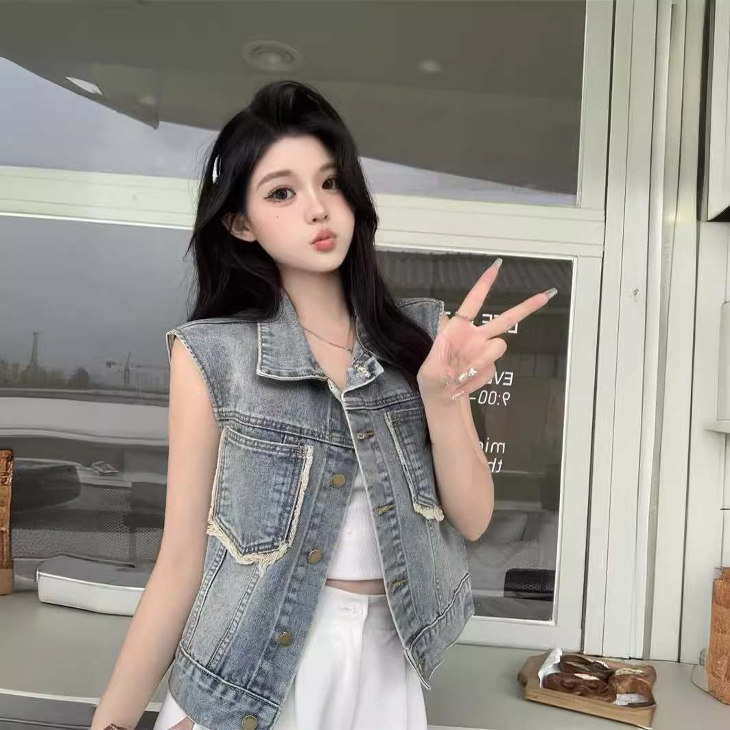 2024 New Korean Fashion Denim Waistcoat Women's Spring and Summer Design Sleeveless Vest Waistcoat