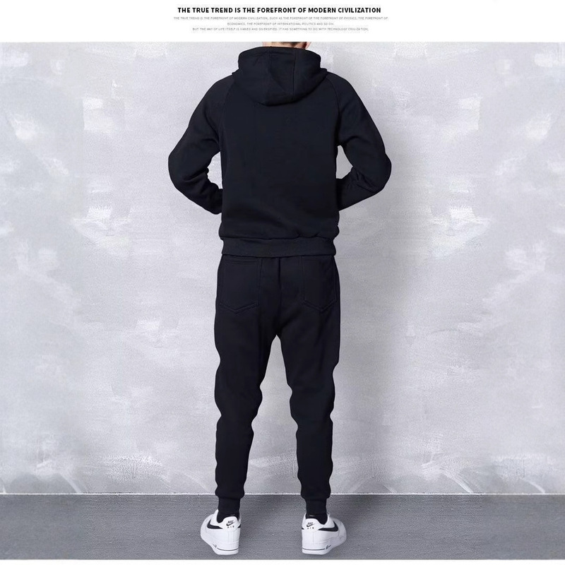 冬の通常の帽子付きの三点セットの男性と格好いいファッション服のスポーツスーツのカジュアルなベストメンズ|undefined