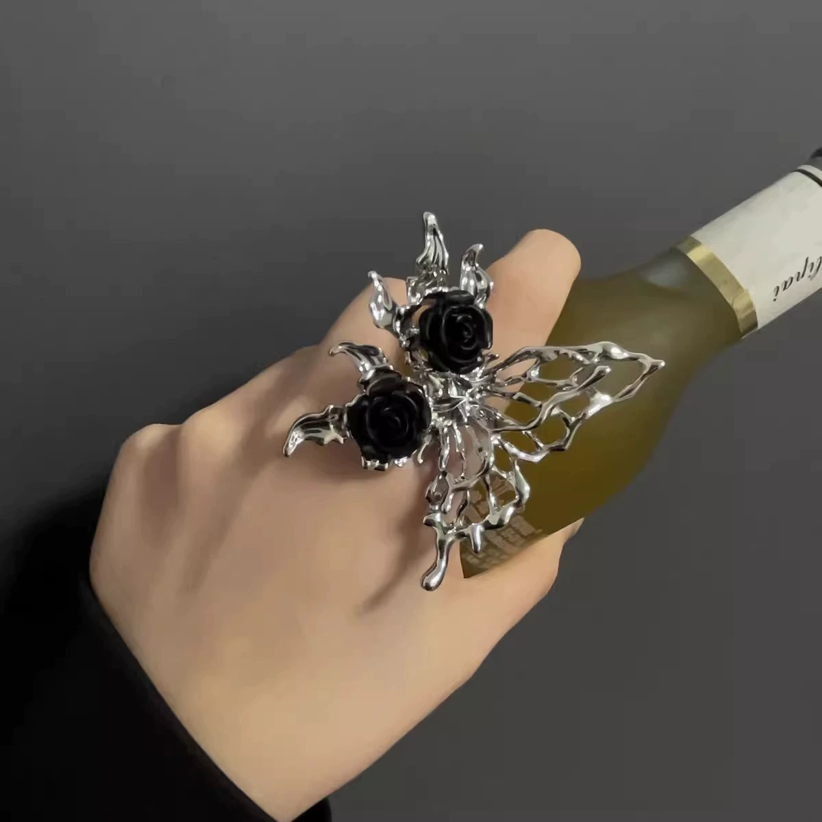 Хэллоуин Роза бабочка кольцо Открытие Регулируемая ниша дизайн высокого класса темное кольцо указательный палец кольцо Новый