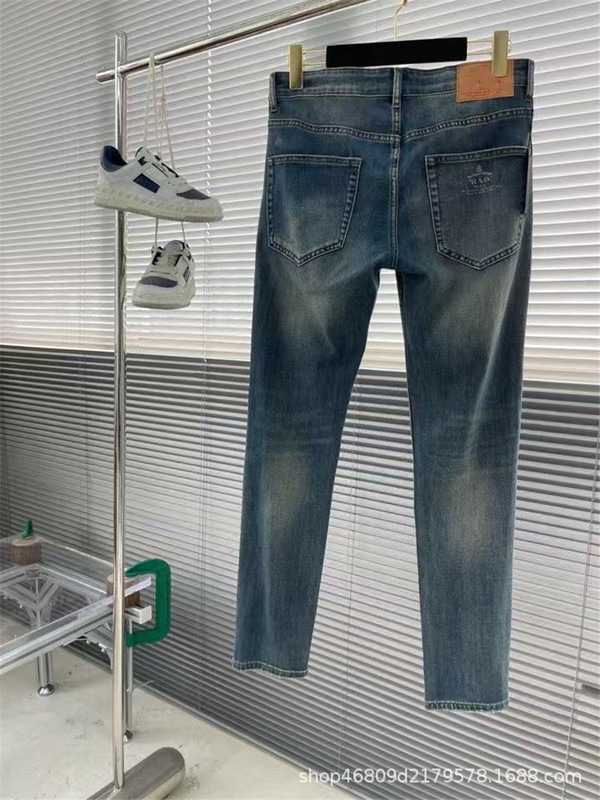 プラpraの新しいアルファベットのロゴのプリントのカジュアルなジーパンの男性の小さい足のズボンのP家の三角の標識のジーパン|undefined
