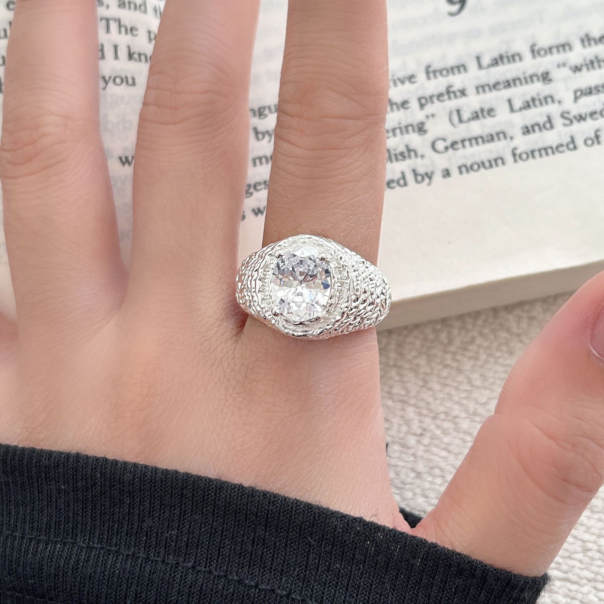S925 Sterling Silver Textured Dove Egg Cross For Women, Adjustable Open Design, Niche High-End Light Luxury Index Finger_voghion.com