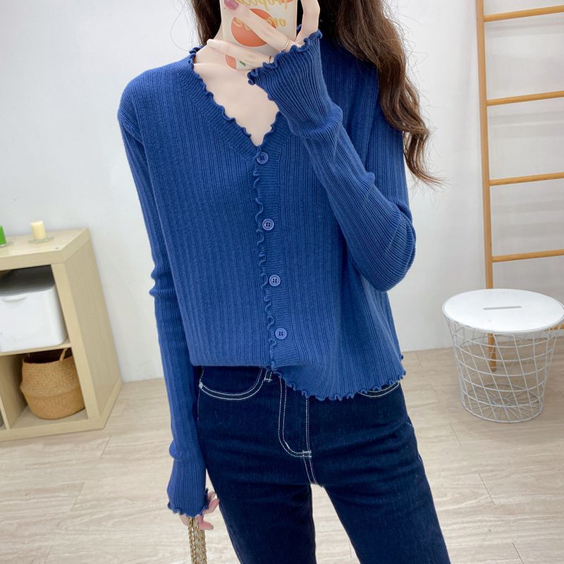 진한 파란색