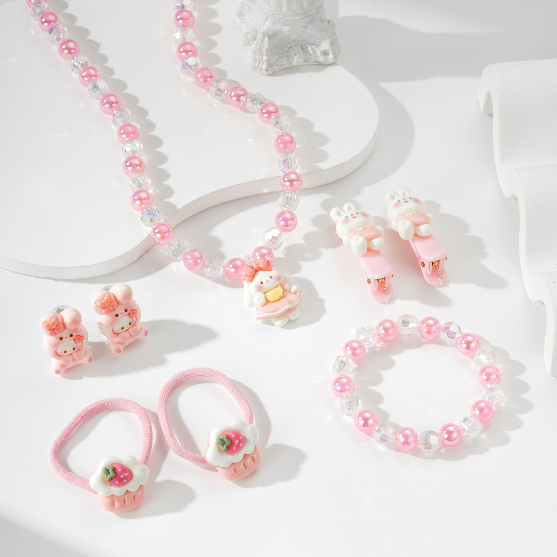 Transfronterizos niños dibujos animados adorables pinzas de pelo collar dulce niña cuentas cuerdas de mano niña pequeña conjunto de joyas de mano