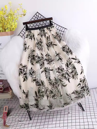 Leaves Embroidered Flower Half-length Skirt for Women - New Arrival Korean Style Fashion Pleated Net A-line Maxi Dress for Autumn and Winter