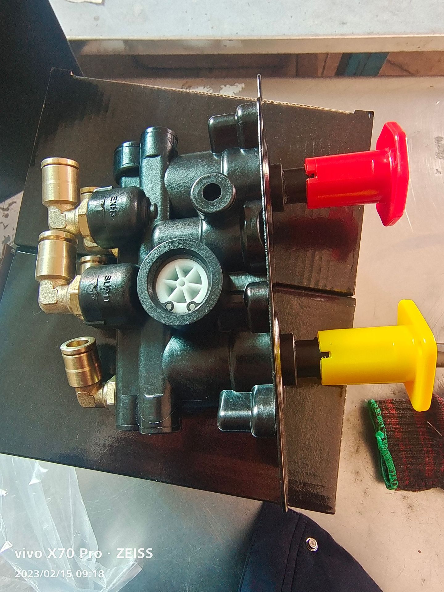 Válvula de control MV3(5018303 y 801360)