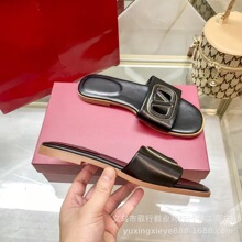 2025�ļ��ٴ�¶ֺ�⴩Ů����Ьƽ���͸����eŮЬ͸�������ɳ��