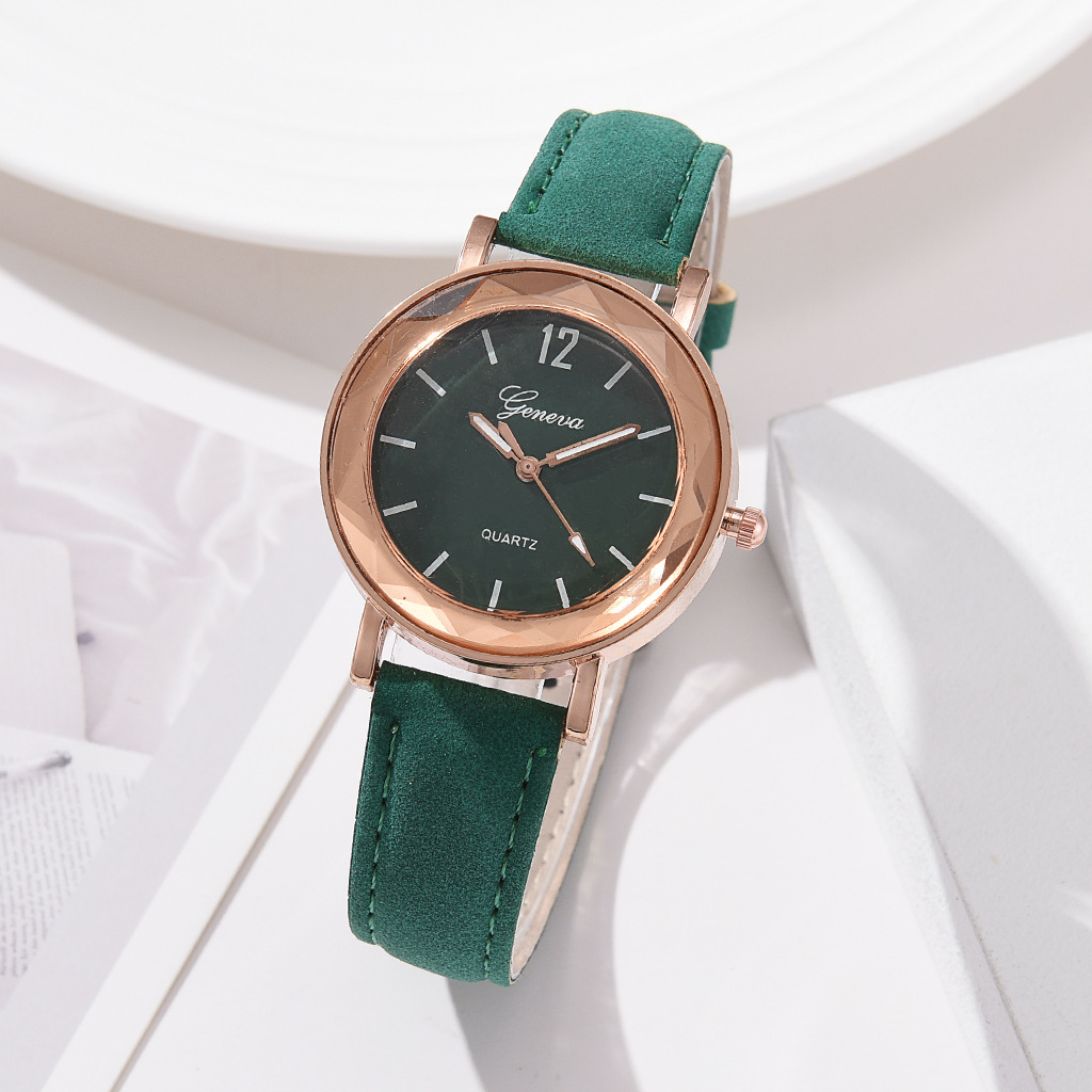 Casual Solid Color Concealed Buckle Quartz Women's Watches display picture 4