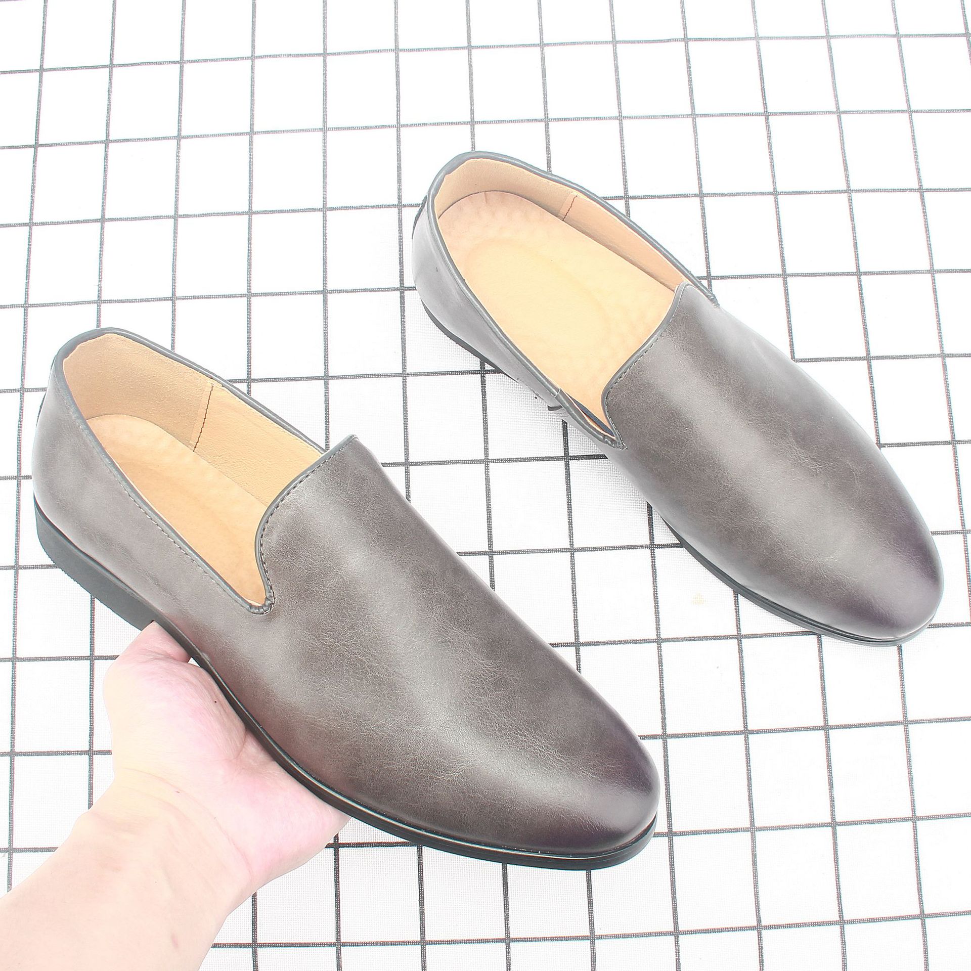 ƤЬ��������ʿ͸��ƤЬ���泱������Ь����Ь��Ь�ݳ�һ�ŵ�2206