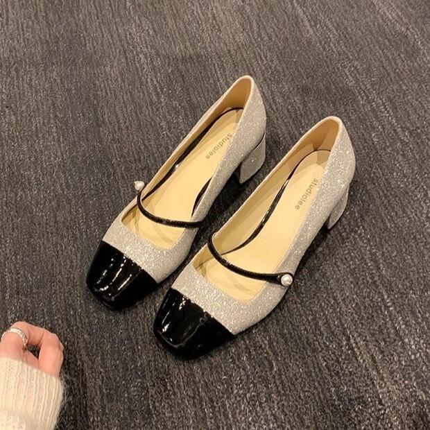 Grape Mom's Same Style High-Heeled Mary Jane Shoes for Women, Sparkling Sequins, Party Style, Square Toe, Single Strap, Chunky Heel Pumps
