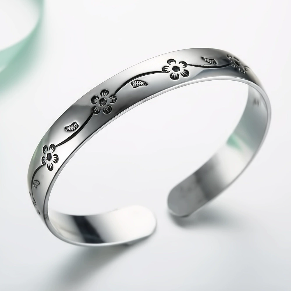 唯华 Fashionable silver retro silver bracelet, women's style, direct factory sales, wholesale