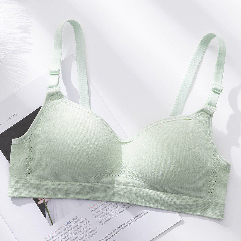 Nuevo color sólido inalámbrico estudiante sujetador fino blanco push-up transpirable cómodo sin costura de algodón taza verano entrega caliente