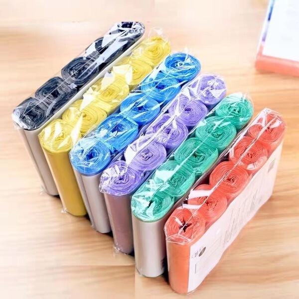 Disposable plastic garbage bag for home use