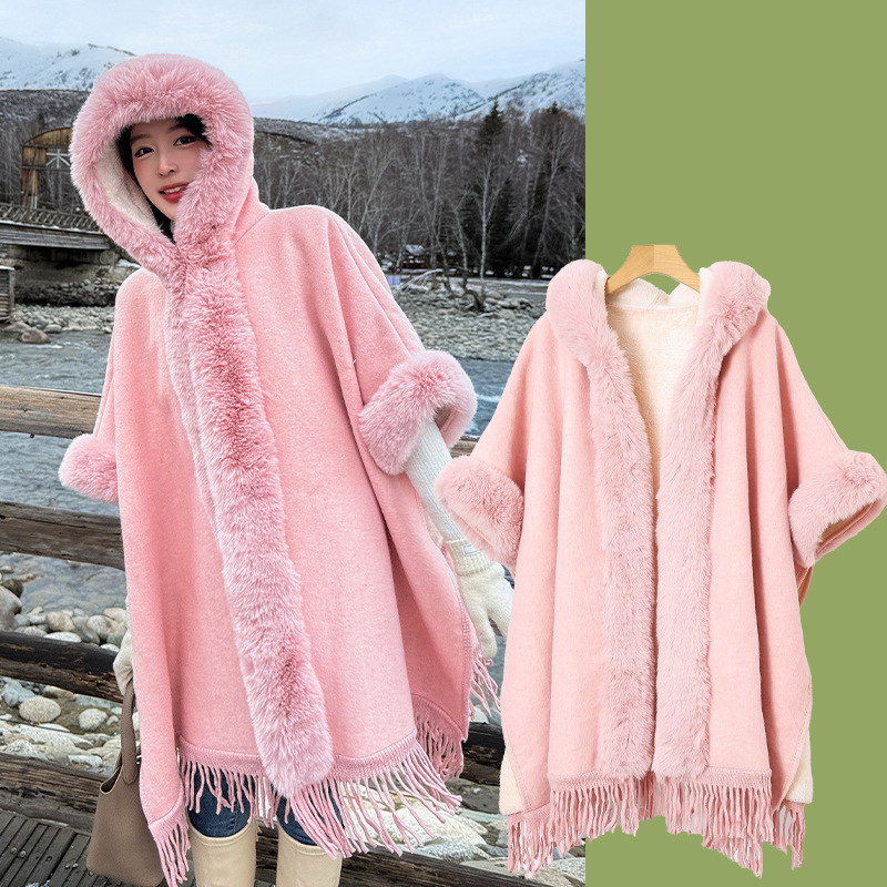 Sciarpa in stile coreano 2025 Autunno/Inverno Nuovo mantello tinta unita Cappotto caldo ispessito Fodera in spugna Ampio collo di pelliccia Mantella con cappuccio_voghion.com