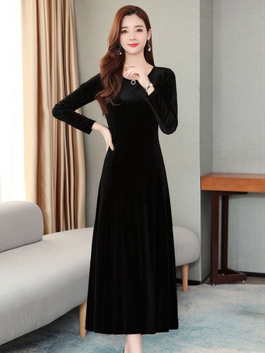 Velvet Chic Dress for Spring, Autumn, and Winter - Long Skirt Mother's Baseqiu Covering Stomach, Elegant and Thick Knee-Length