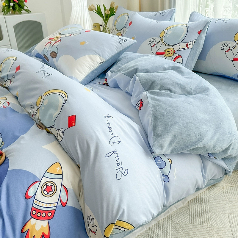 Juego de cuatro piezas de terciopelo de leche de algodón puro 2023 nuevo otoño e invierno más funda de edredón de sábana de terciopelo de coral juego de tres piezas