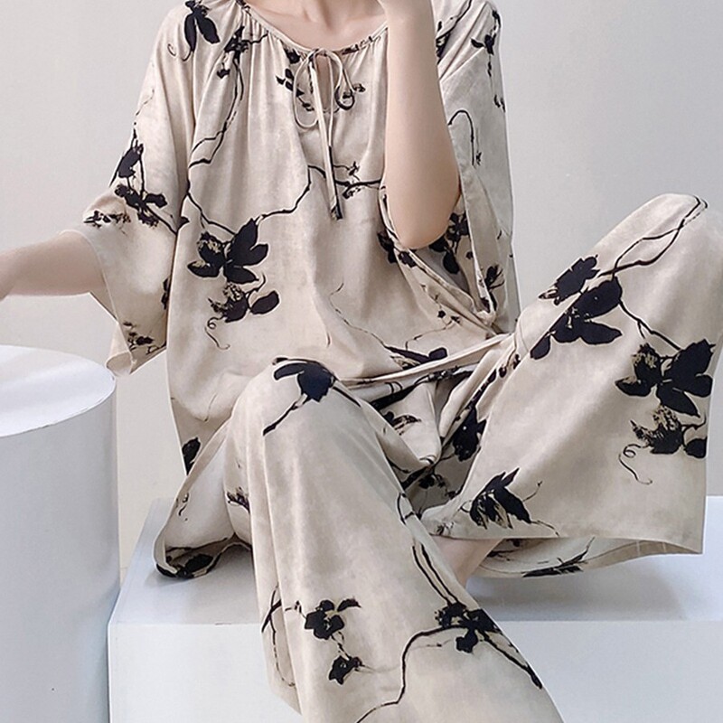 2026 Spring and Summer New Style Home Wear Mid-Sleeve Set, High-End Pajamas, Cotton Silk Pajamas for Women, Can Be Worn Outside