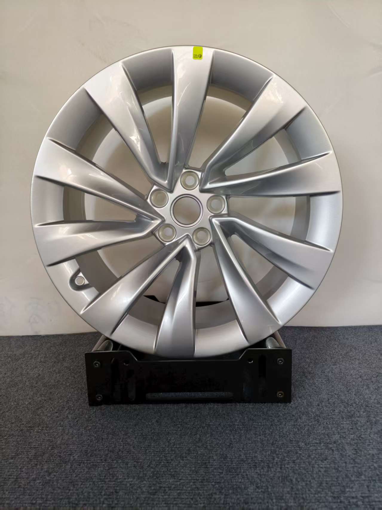 Suitable for Tesla's New Version of Model Y 20inch Original Style Wheels with Standard High-End New Wheels