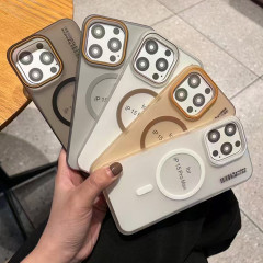 适用iPhone17promax雾纱磁吸手机壳超薄PC苹果16简约15磨砂保护套
