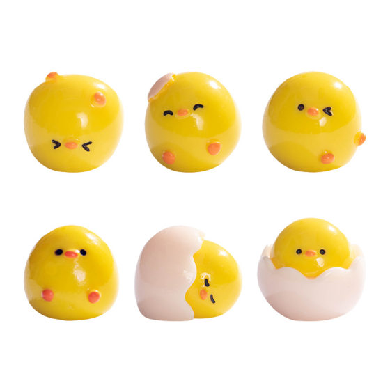 Micro Landscape Cartoon Cute Eggshell Chicken Doll Ornaments DIY Decorations Accessories Desktop Car Ornaments
