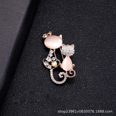 Autumn and Winter Mother and Child Cat Water Diamond Brooch High-End Quality Wholesale Brooch Retro Pin Anti-Transparency Brooch Coat Accessory