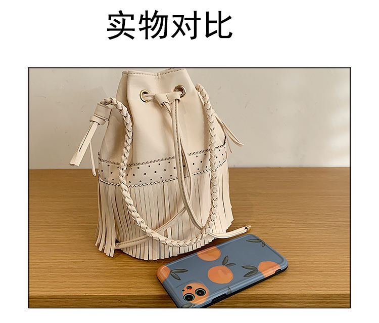 New Trendy Texture Fashion Messenger Bucket Bag display picture 15