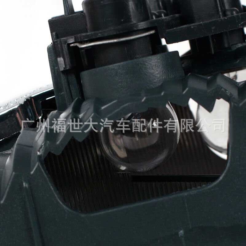 Aplicable a 2016 - 2019 BMW X1 luz trasera interior luz de freno LED image 3