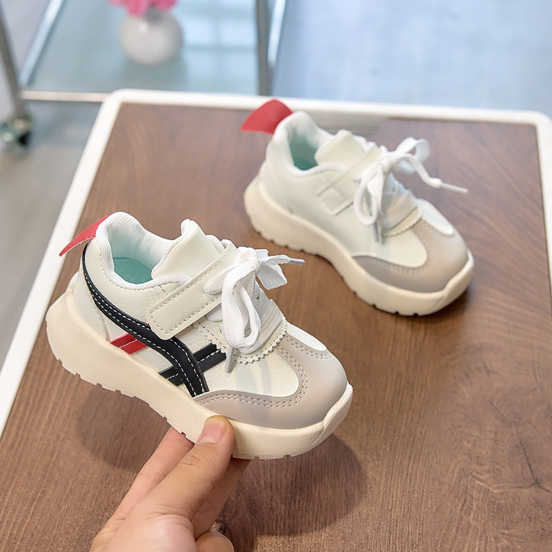Zapatos deportivos para niños 2026 primavera nuevo jardín de infantes zapatos para bebés ecológicos transfronterizos zapatos casuales para niños y niñas