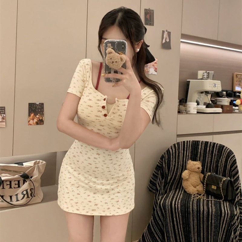 Pure French Square Collar Floral Fake Two-piece Short-sleeved dress Women's Summer Sweet Elegant Slim Hip Skirt 5082