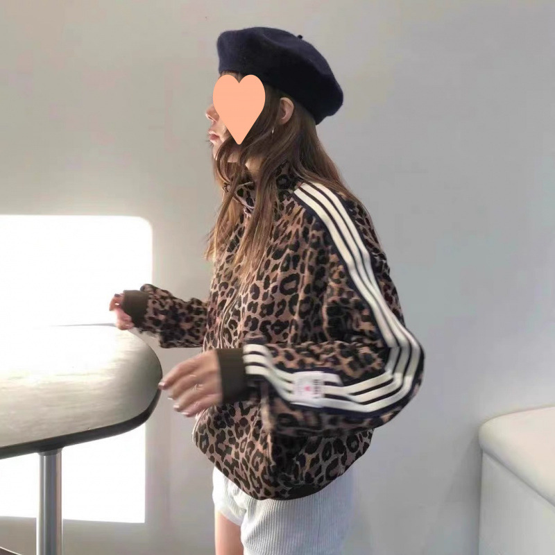 Korean Dongdaemun 2025 New Retro Leopard Print Jacket for Women, Loose and Versatile Top Korean Dongdaemun 2025 New Retro Leopard Print Jacket for Women, Loose and Versatile Top