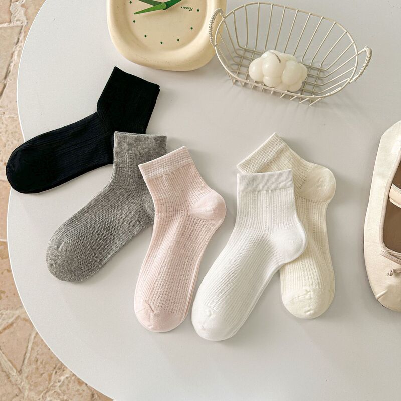 Women's Spring and Summer Thin Candy-Colored Short Tube Seamless Solid Color Korean Versatile Mid-Tube Socks Individually Packaged Women's Spring and Summer Thin Candy-Colored Short Tube Seamless Solid Color Korean Versatile Mid-Tube Socks Individually Packaged