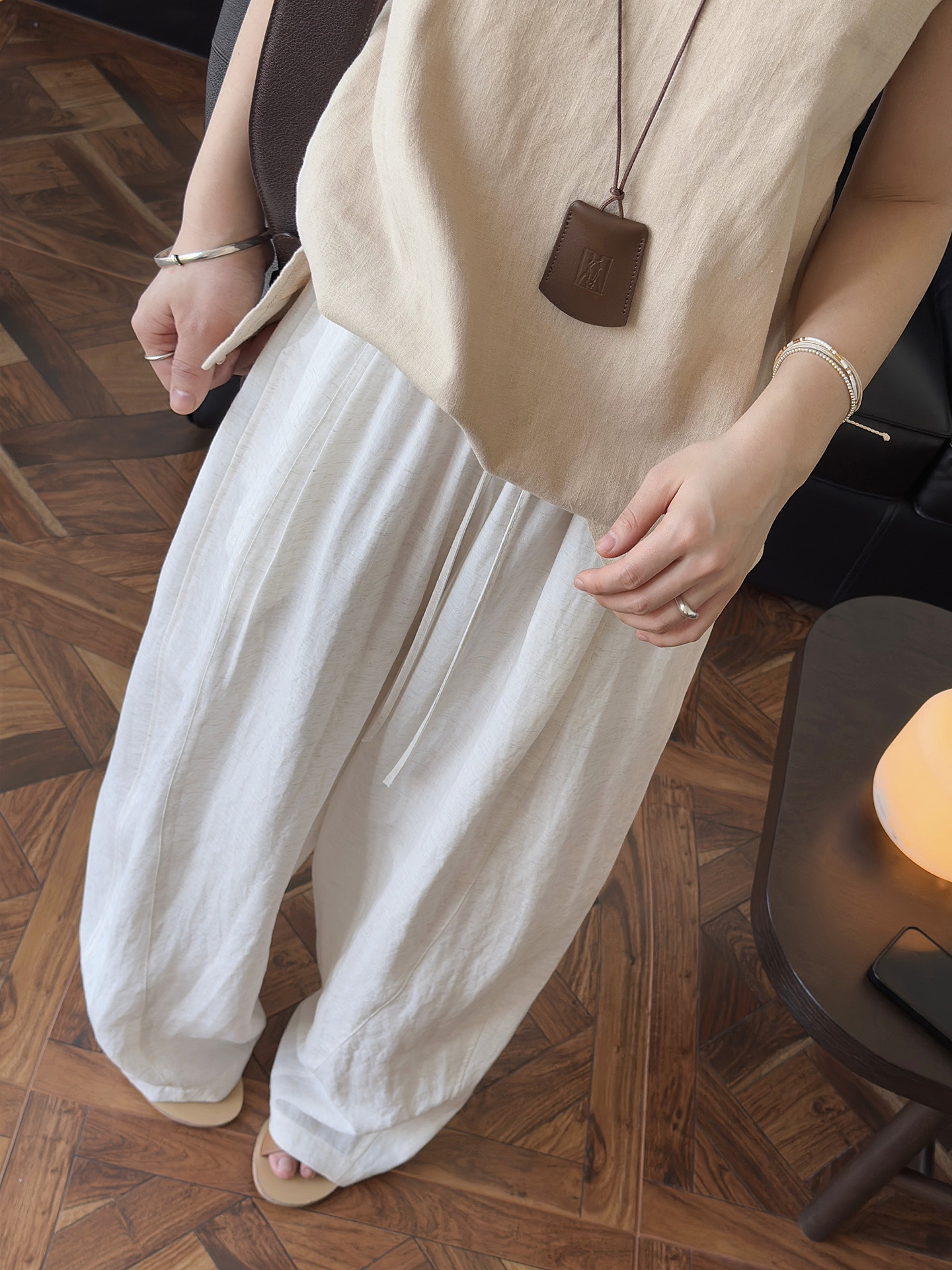 A0106505-B46B-4E80-8B7B-A404C3