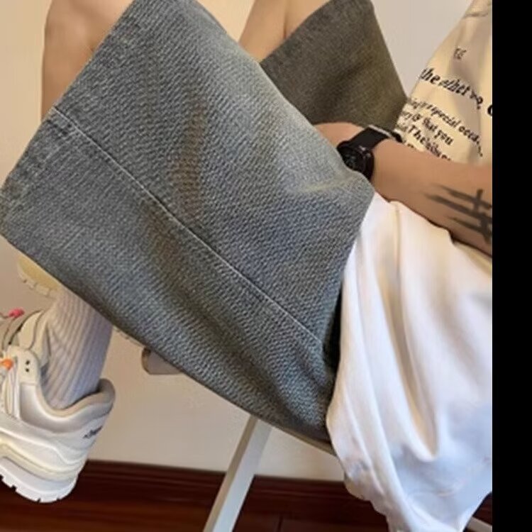 Pantalones cortos de mezclilla con patrón de cielo estrellado Casual 2024 Verano Nuevo estilo Marca de moda Pantalones de calle Pantalones vaqueros de cinco puntos sueltos rectos