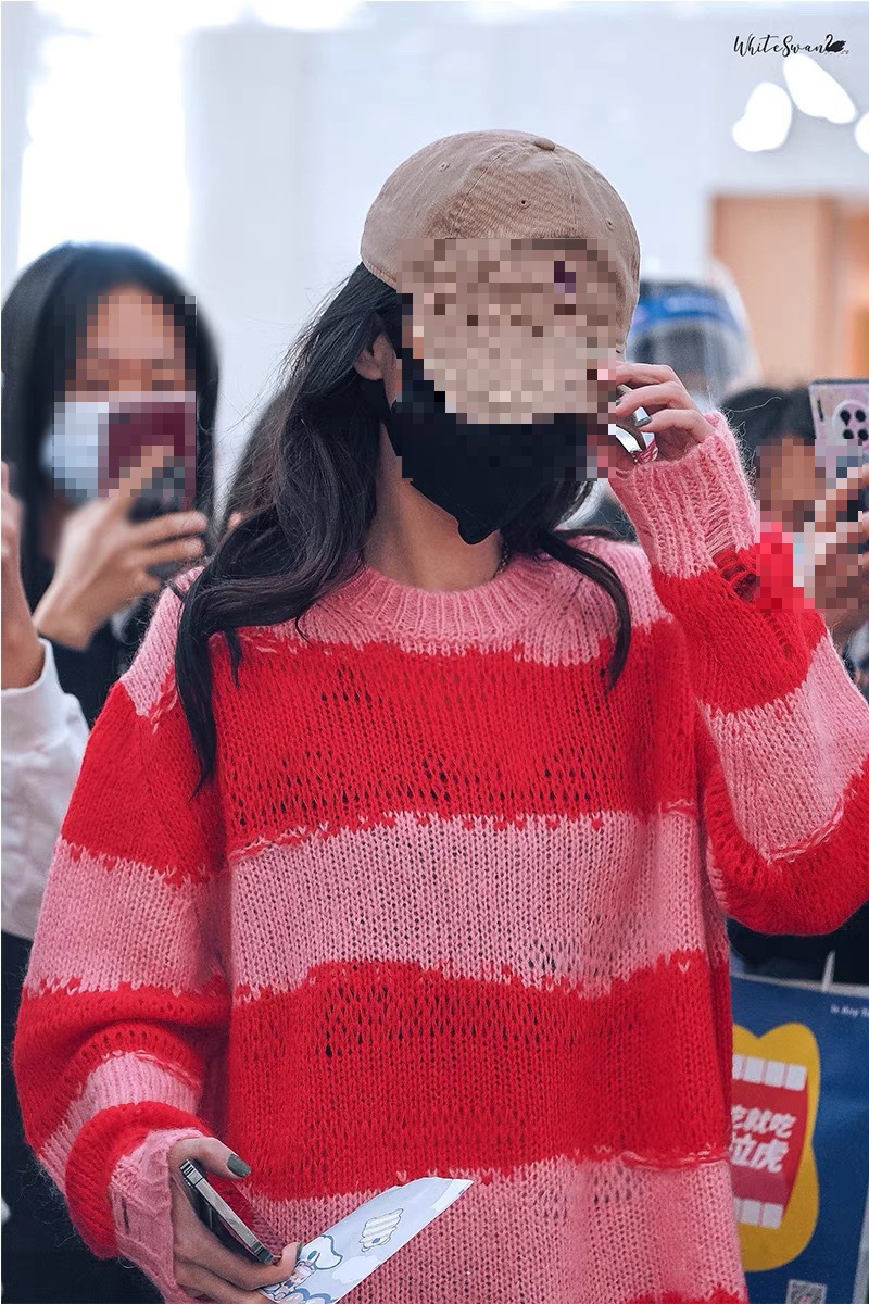 Women's New Mohair Sweater Image 1
