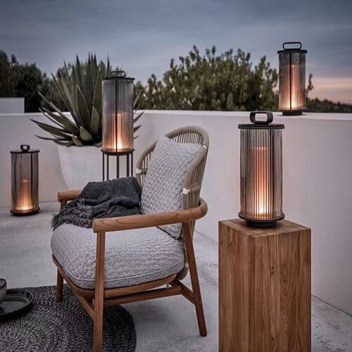 Outdoor lights solar courtyard lights lawn lights terrace balcony lights yard decorative lights lighting lights villa floor lamps