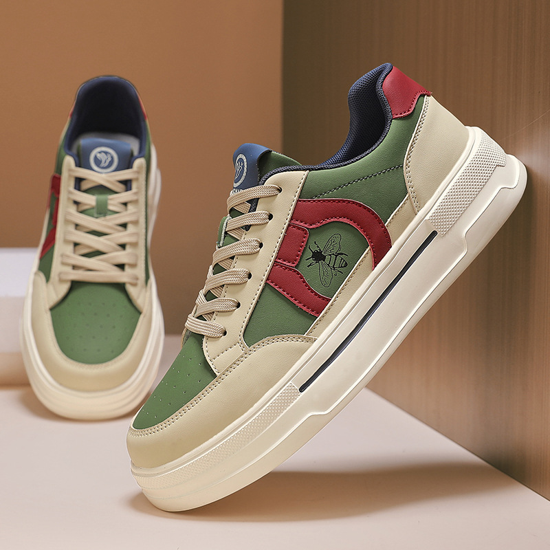 Estación europea nuevo verano transpirable estilo deportivo tendencia personalidad zapatos de patinaje de altura universal bajo casual ultra ligero zapatos de hombre